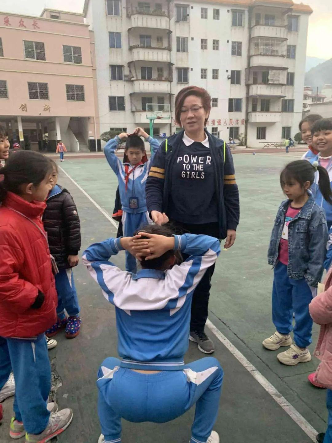 东莞石龙举重的辉煌与