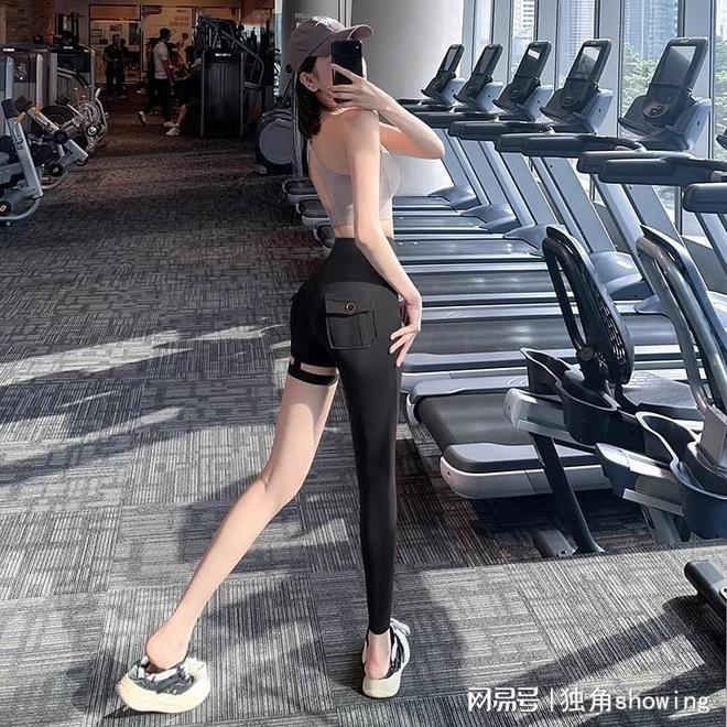健身房运动装女_健身服女_健身房运动服 女