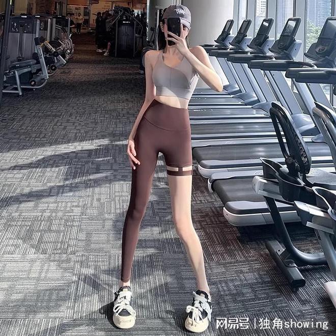 健身房运动装女_健身服女_健身房运动服 女